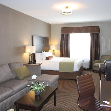 Best Western Plus Okotoks Inn & Suites Ngoại thất bức ảnh